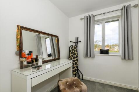 Bedroom Four/ Home Office