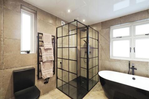 Stylish Main Bathroom