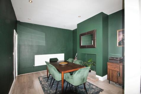 Dining room.JPG