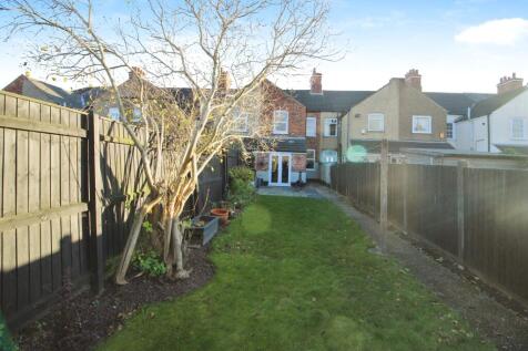 Rear garden.JPG