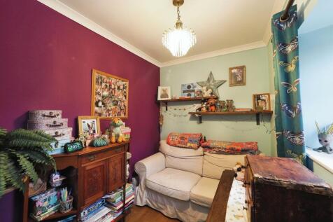 Separate dining/living - has been used as bedroom and office