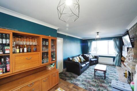 Open Lounge with space for family/dining