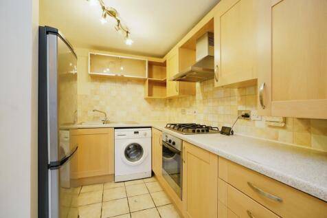 Living/Kitchen Area
