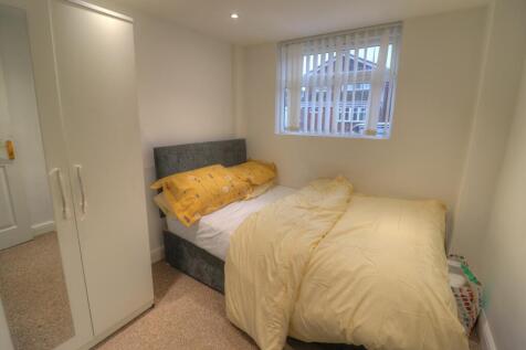 annexe bedroom