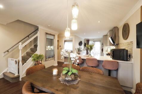 Breathtaking Open Plan Kitchen and Living Space