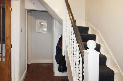 Entrance Hall.JPG