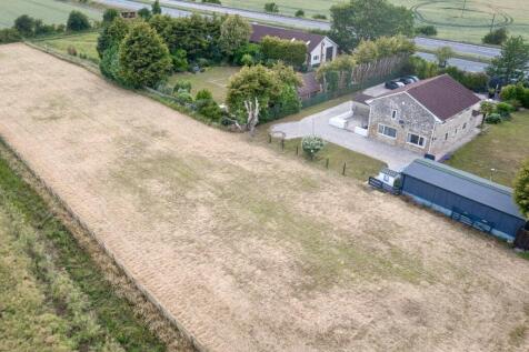 Rear paddock