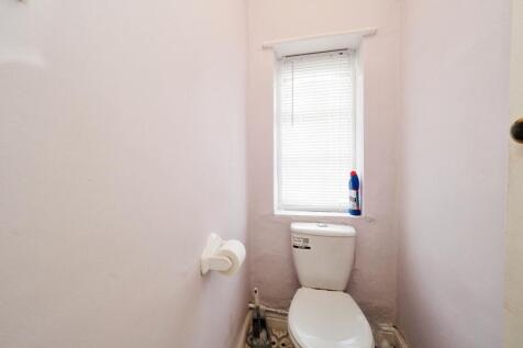 Separate WC