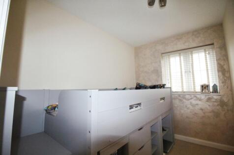 Bedroom 3 .JPG