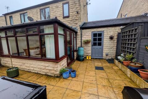 Conservatory &amp; Patio