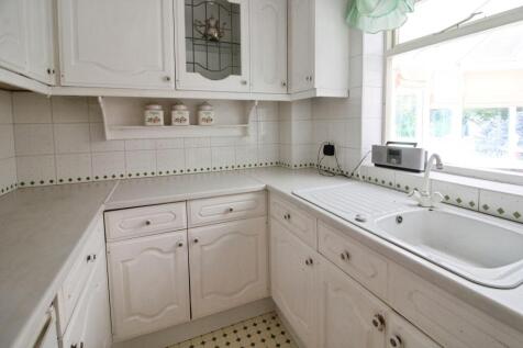 Annexe Kitchen.JPG