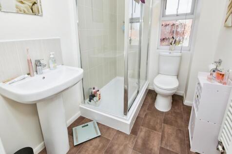 Master En-Suite