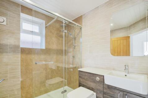 95galwaycrescentretforddn227xx-001