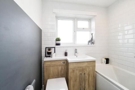 Modern Family Bathroom
