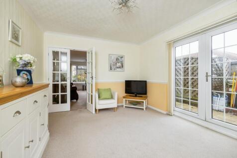 Family Room / Sitting Room