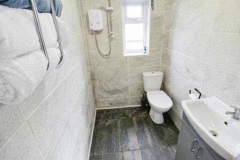 Guest House wet room