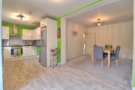 kitchen/diner &amp; dining area