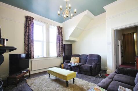 Bedroom / Living Room