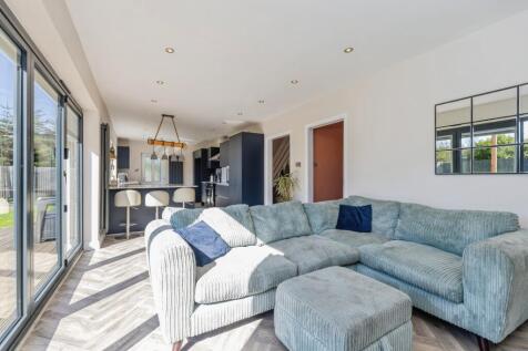 Kitchen/Dining/Family Room