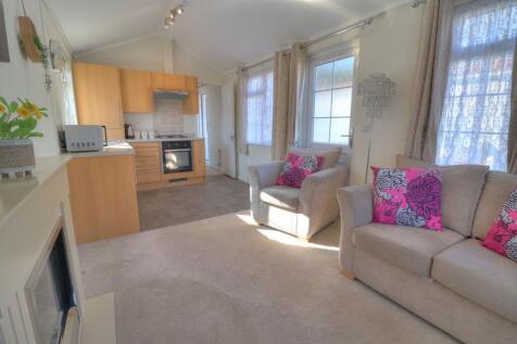 lounge/kitchen
