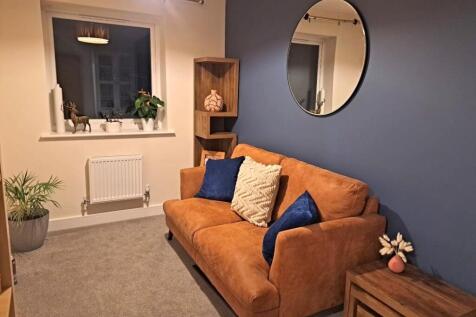 Bedroom Two/Living Room