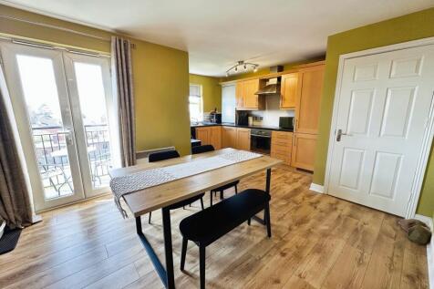 Kitchen/Dining/Lounge