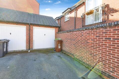 Garage &amp; Parking