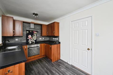 Modern Kitchen/Dining Space