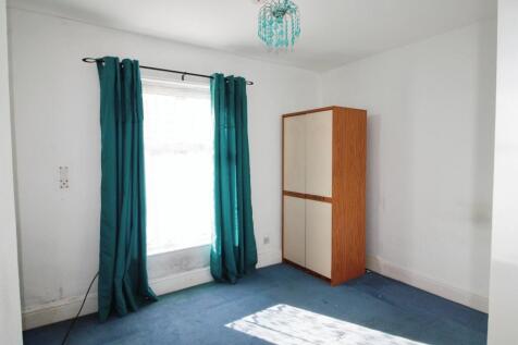 Bedroom 1..JPG