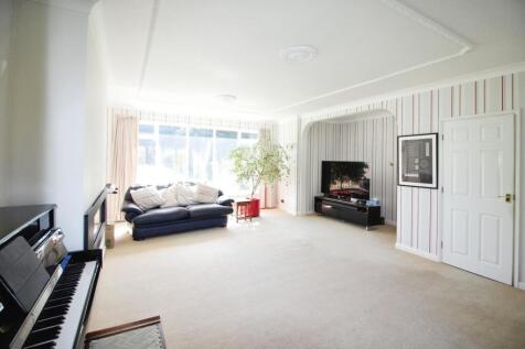 Lounge....JPG
