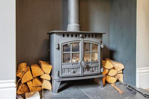 Lounge Fireplace