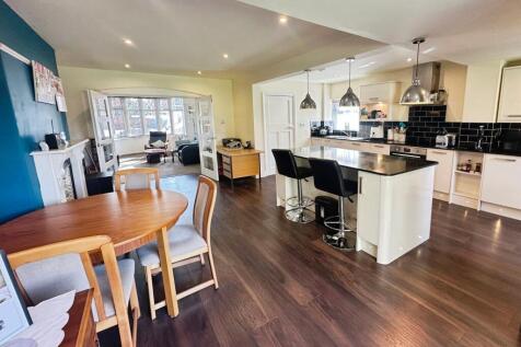 Kitchen/Dining/Family Room