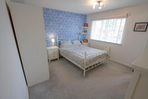 Bedroom_1