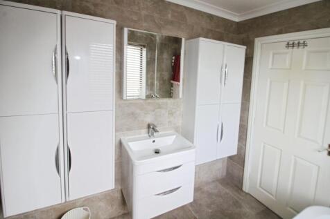 Ensuite,.JPG