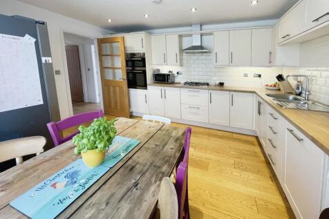 Breakfast/Kitchen