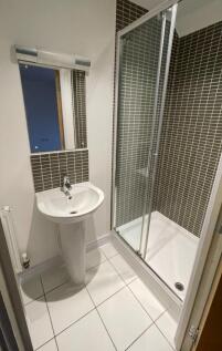 En Suite - Cloisters