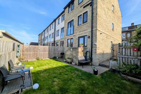 Rear House &amp; Garden
