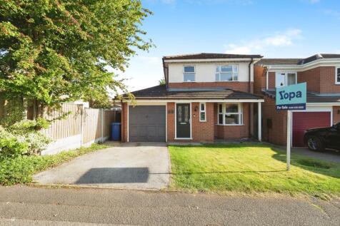 Perfect Family Home Boasting a fabulous plot!