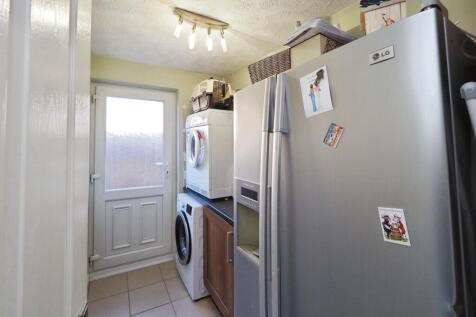 Separate Utility Room with Access to Side/Garden