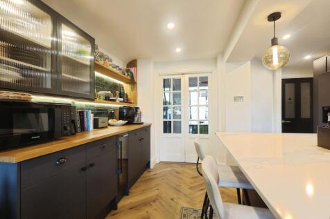 Living Kitchen
