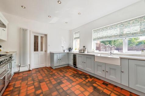 303_harlaxton_road-33