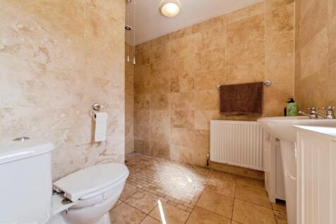303_harlaxton_road-36