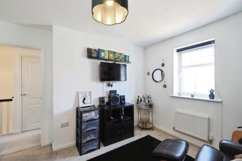 Large Double Bedroom Two