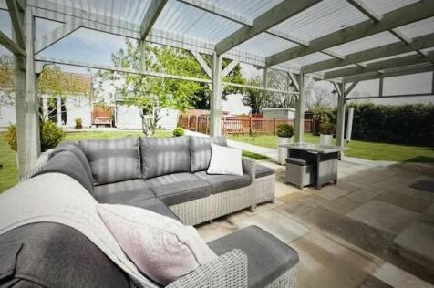 PatioFront_3