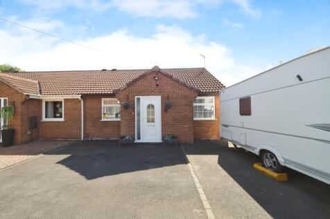 Pretty Front Shot of this Stunning Bungalow