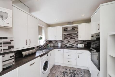 Extended and Open Plan Kitchen/Dining