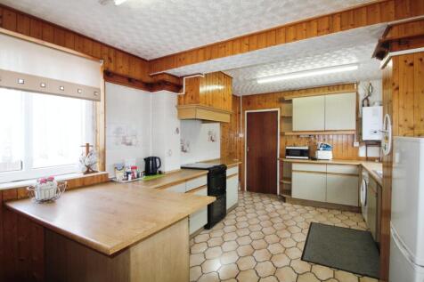 Kitchen.,.JPG