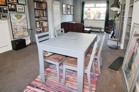 Dining area.JPG