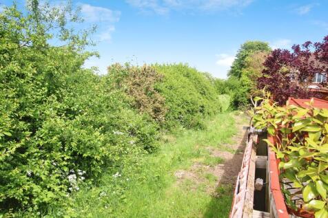 View behind the property.JPG