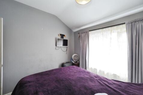 Large Double Bedroom